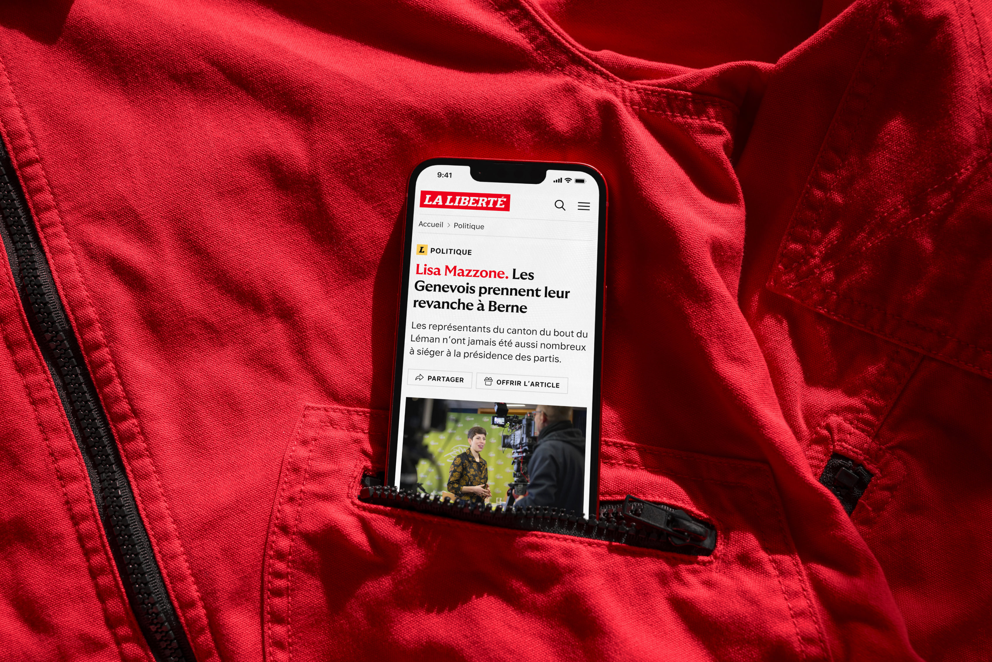 Homepage avec des images plein écran qui défilent.